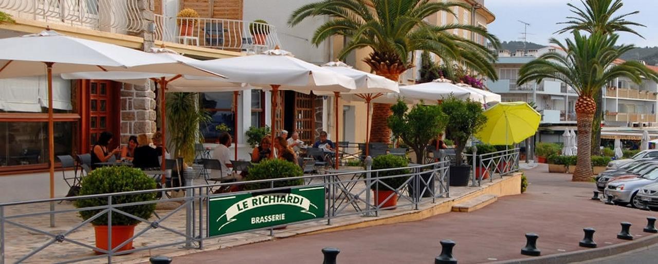 Hôtel Le Richiardi Carqueiranne Exterior foto